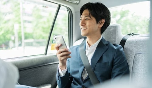 タクシーの前日予約にはアプリがおすすめな理由