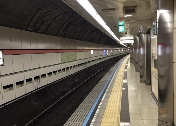 電車の遅延で終電を逃してしまった時の対処法